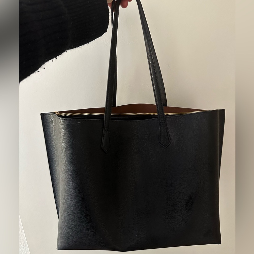 Quince Leather Black Tote